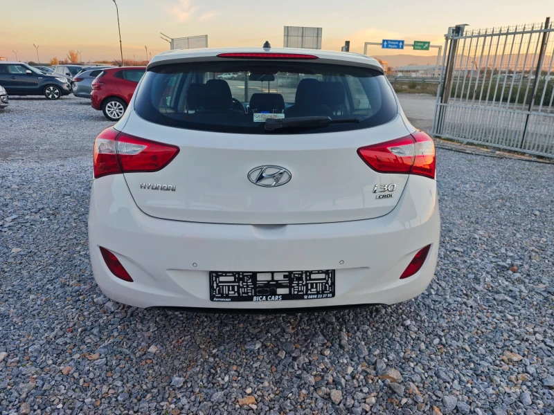Hyundai I30 1.6crdi , снимка 5 - Автомобили и джипове - 52404089