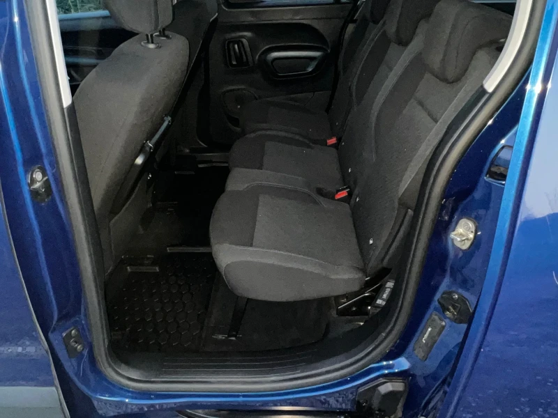 Peugeot Rifter, снимка 16 - Автомобили и джипове - 52417830