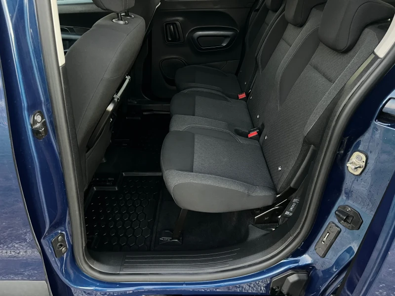 Peugeot Rifter, снимка 15 - Автомобили и джипове - 52417830