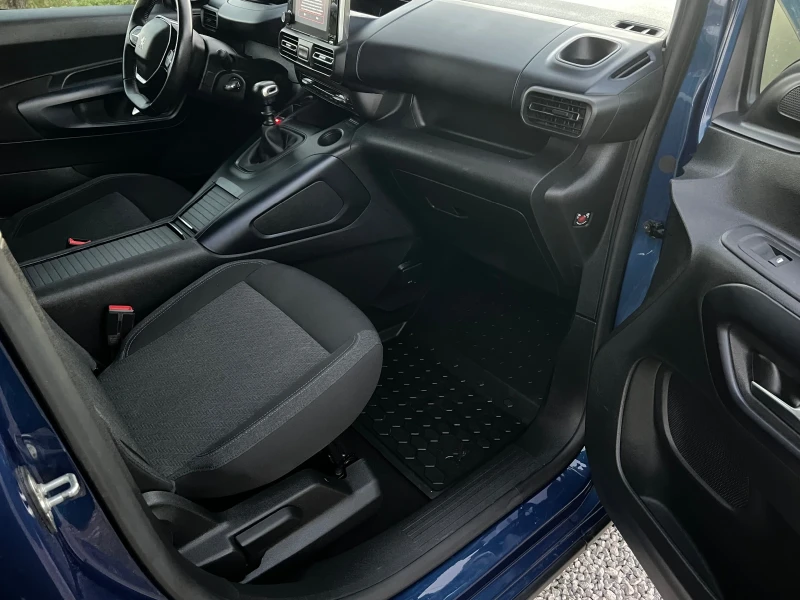 Peugeot Rifter, снимка 11 - Автомобили и джипове - 52417830