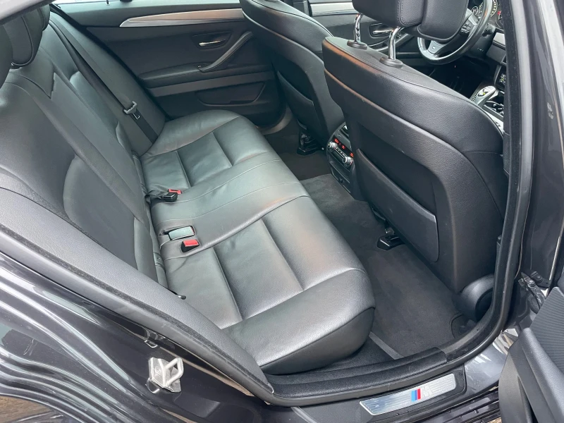 BMW 535 M-PACK/ВАКУУМ/HEAD-UP/DISTRONIC/8ZF/СЕРВИЗ.ИСТ./, снимка 10 - Автомобили и джипове - 52705966