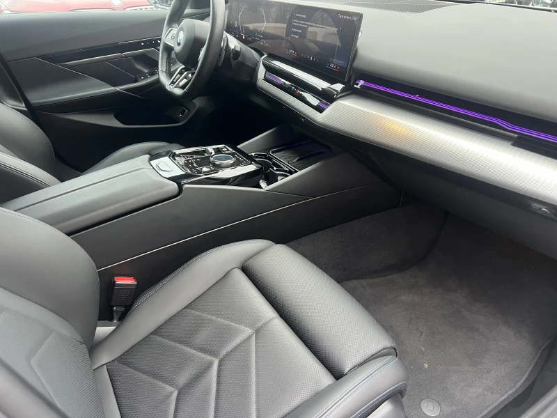 BMW 520 d xDrive, снимка 12 - Автомобили и джипове - 52752071
