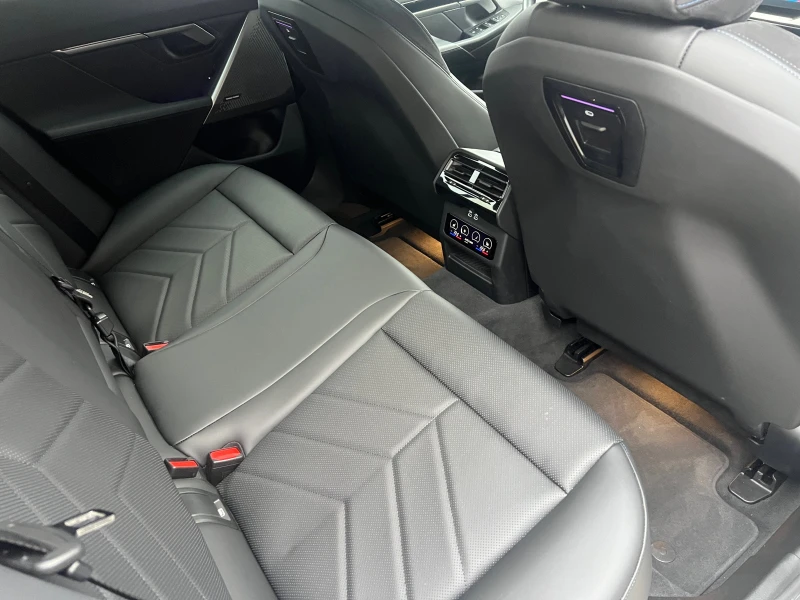 BMW 520 d xDrive, снимка 11 - Автомобили и джипове - 52752071