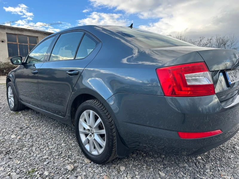 Skoda Octavia 2.0 DSG. , снимка 12 - Автомобили и джипове - 52968396