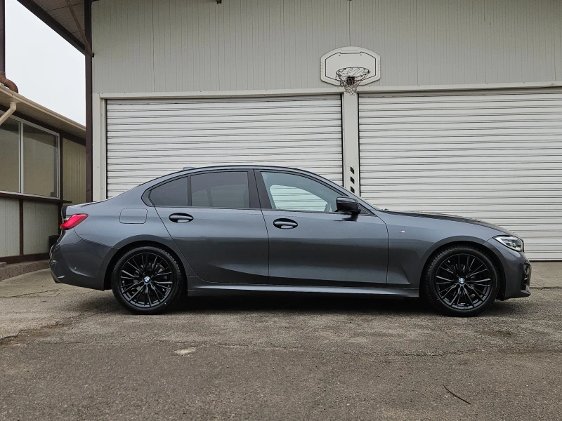 BMW 320 D/M-Sport/HeadUp/CARPLAY/NAVI/LED/БЛУТУТ/EURO6/ТОП, снимка 2 - Автомобили и джипове - 53179047