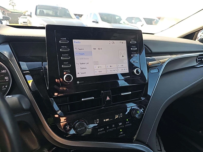 Toyota Camry SE, снимка 5 - Автомобили и джипове - 53191049