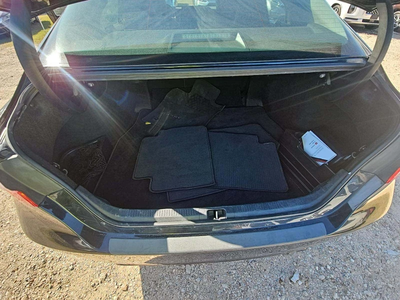 Toyota Camry SE, снимка 12 - Автомобили и джипове - 53191049