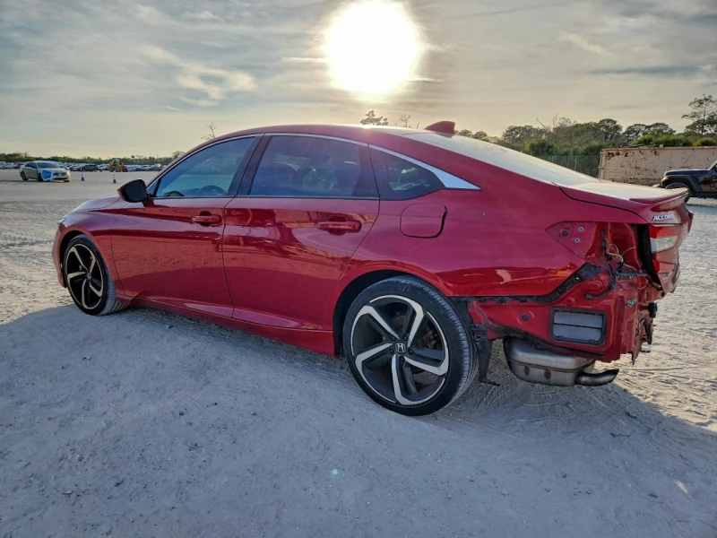 Honda Accord SPORT* ПОДГРЕВ* CARPLAY* КАМЕРИ* , снимка 4 - Автомобили и джипове - 53248084