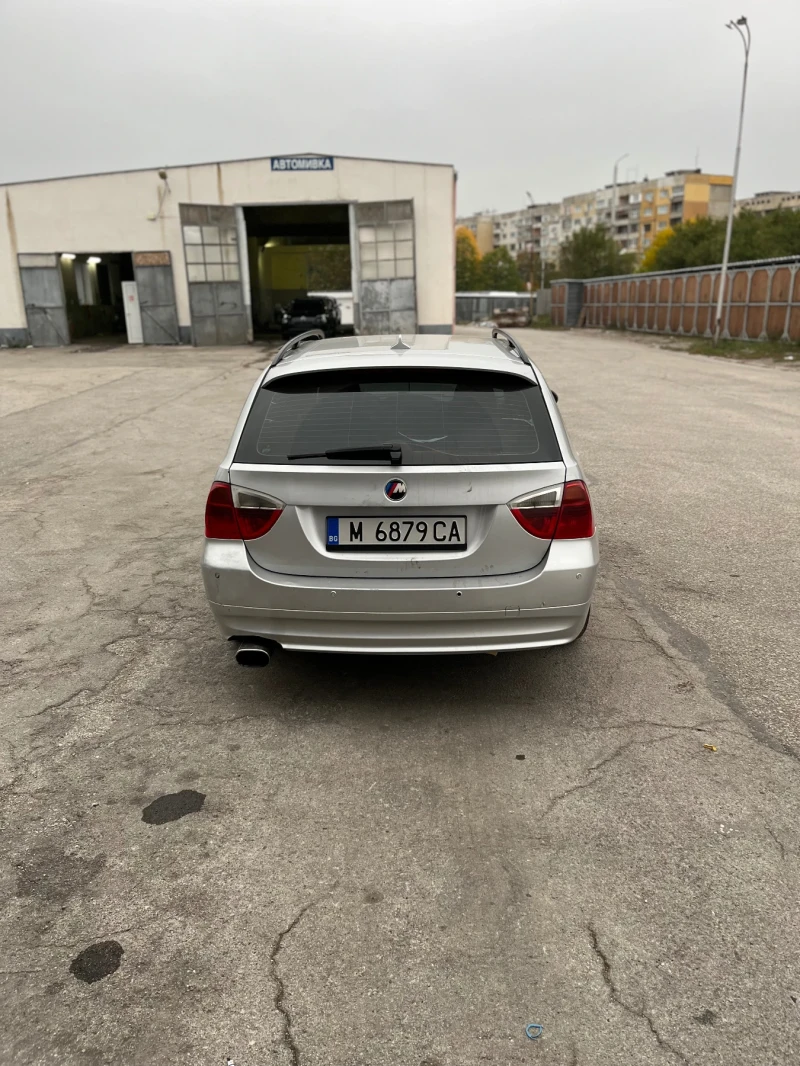 BMW 320, снимка 3 - Автомобили и джипове - 53295370