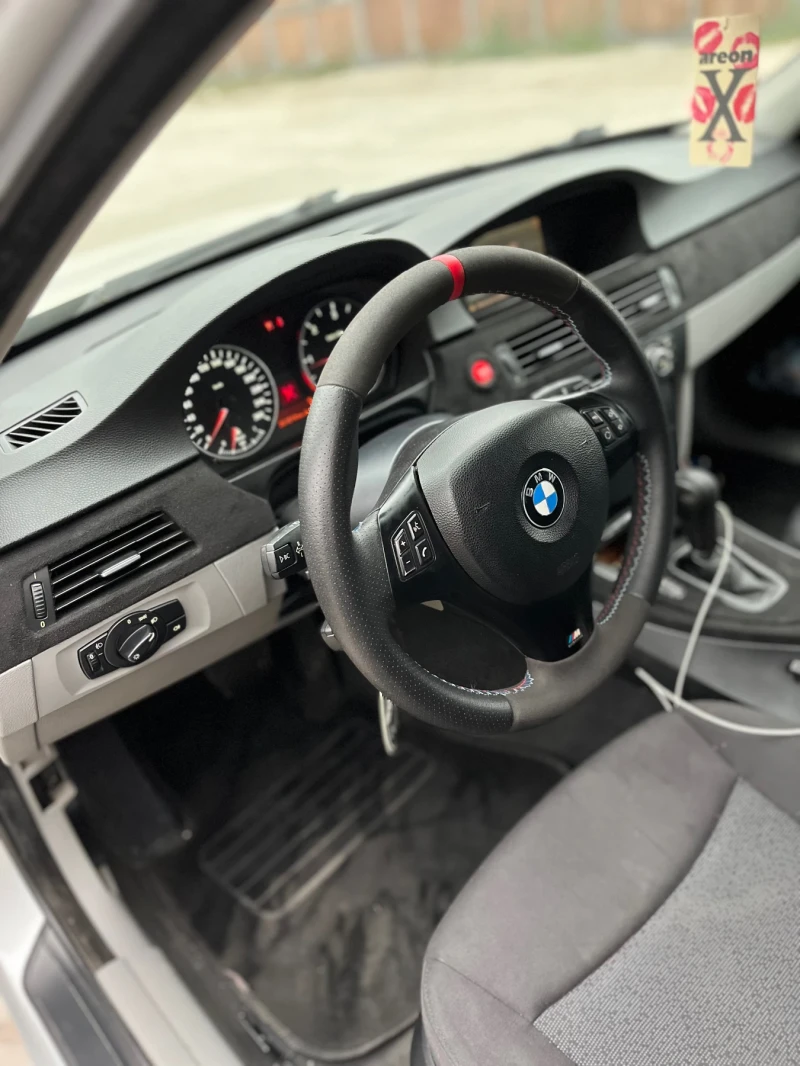 BMW 320, снимка 7 - Автомобили и джипове - 53295370