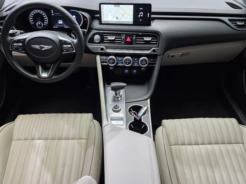 Genesis G70 2.0 Automatic, снимка 9 - Автомобили и джипове - 55598117
