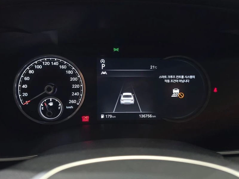 Genesis G70 2.0 Automatic, снимка 11 - Автомобили и джипове - 55598117