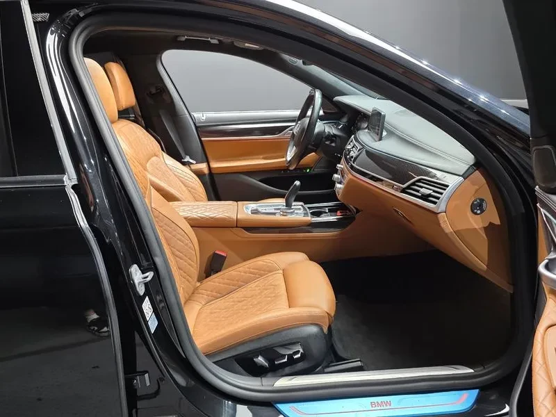 BMW 730 Ld xDrive Design Pure Excellence - САМО 30% АВАНС, снимка 11 - Автомобили и джипове - 55845247