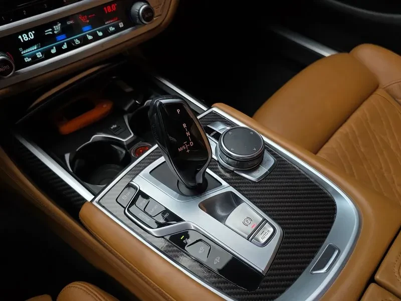 BMW 730 Ld xDrive Design Pure Excellence - САМО 30% АВАНС, снимка 9 - Автомобили и джипове - 55845247