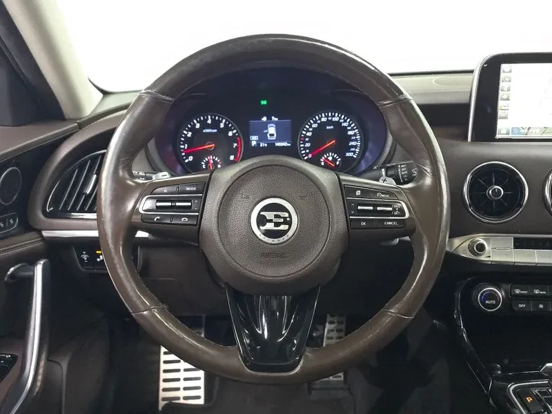 Kia Stinger 3.3 AWD GT - САМО 30% АВАНС, снимка 13 - Автомобили и джипове - 55998795