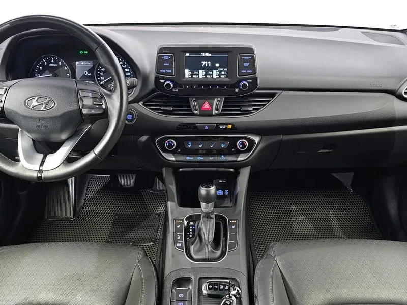 Hyundai I30 1.4 Turbo Style, снимка 7 - Автомобили и джипове - 56303961