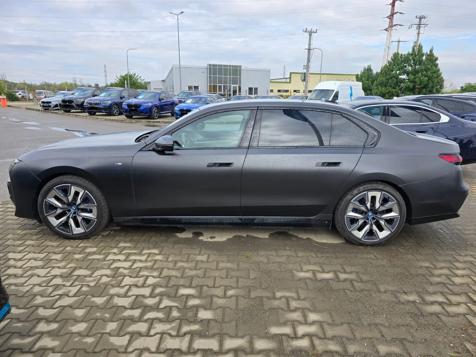 BMW i7 xDrive60 M Sportpaket - изображение 5