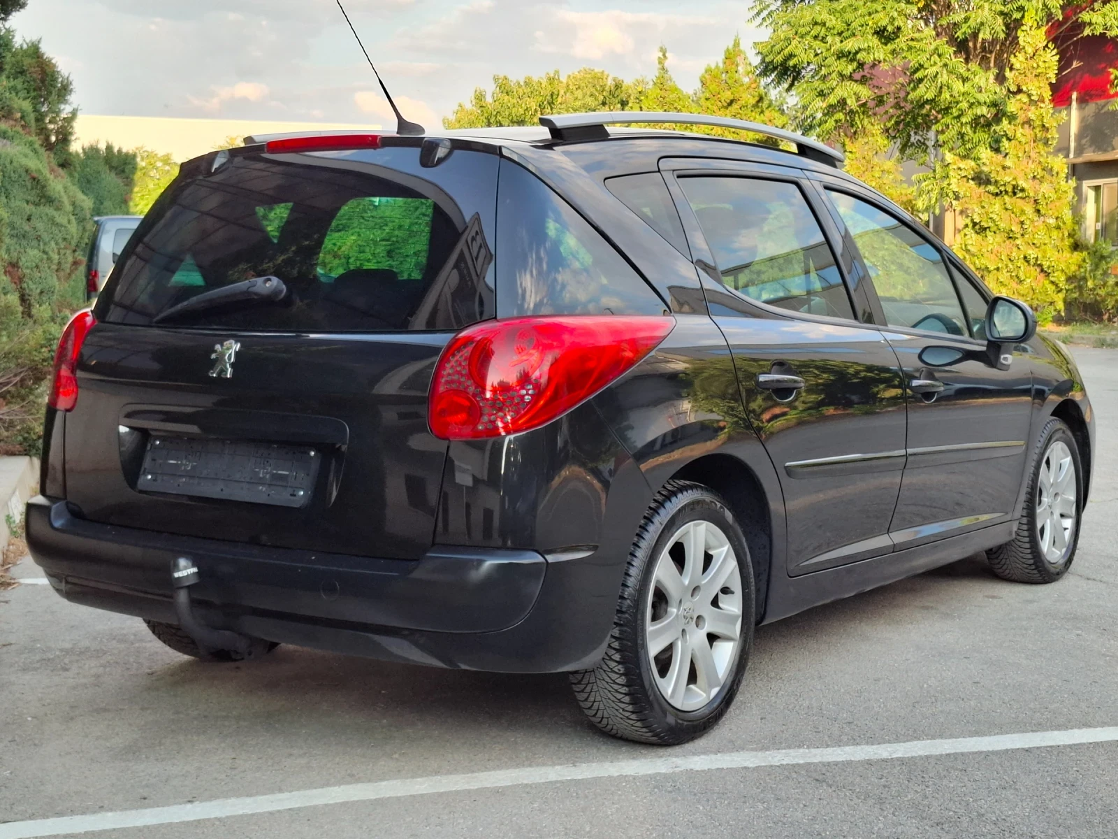Peugeot 207 1.6HDI 90hp * КЛИМАТРОНИК * ПАНОРАМА * EURO 4*  - изображение 7