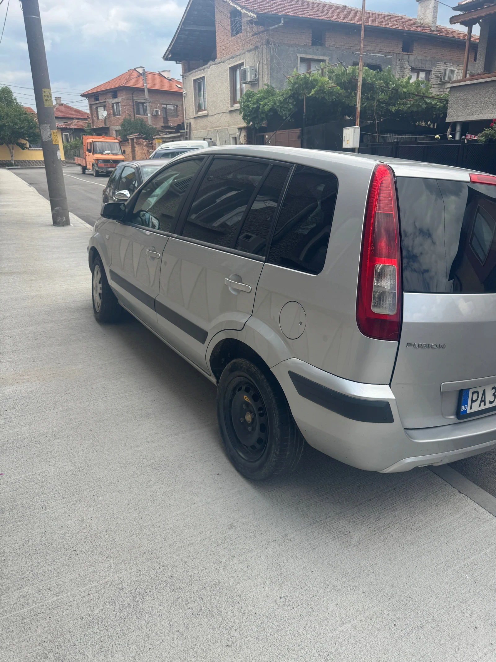 Ford Fusion 1.4 дизел  - изображение 4