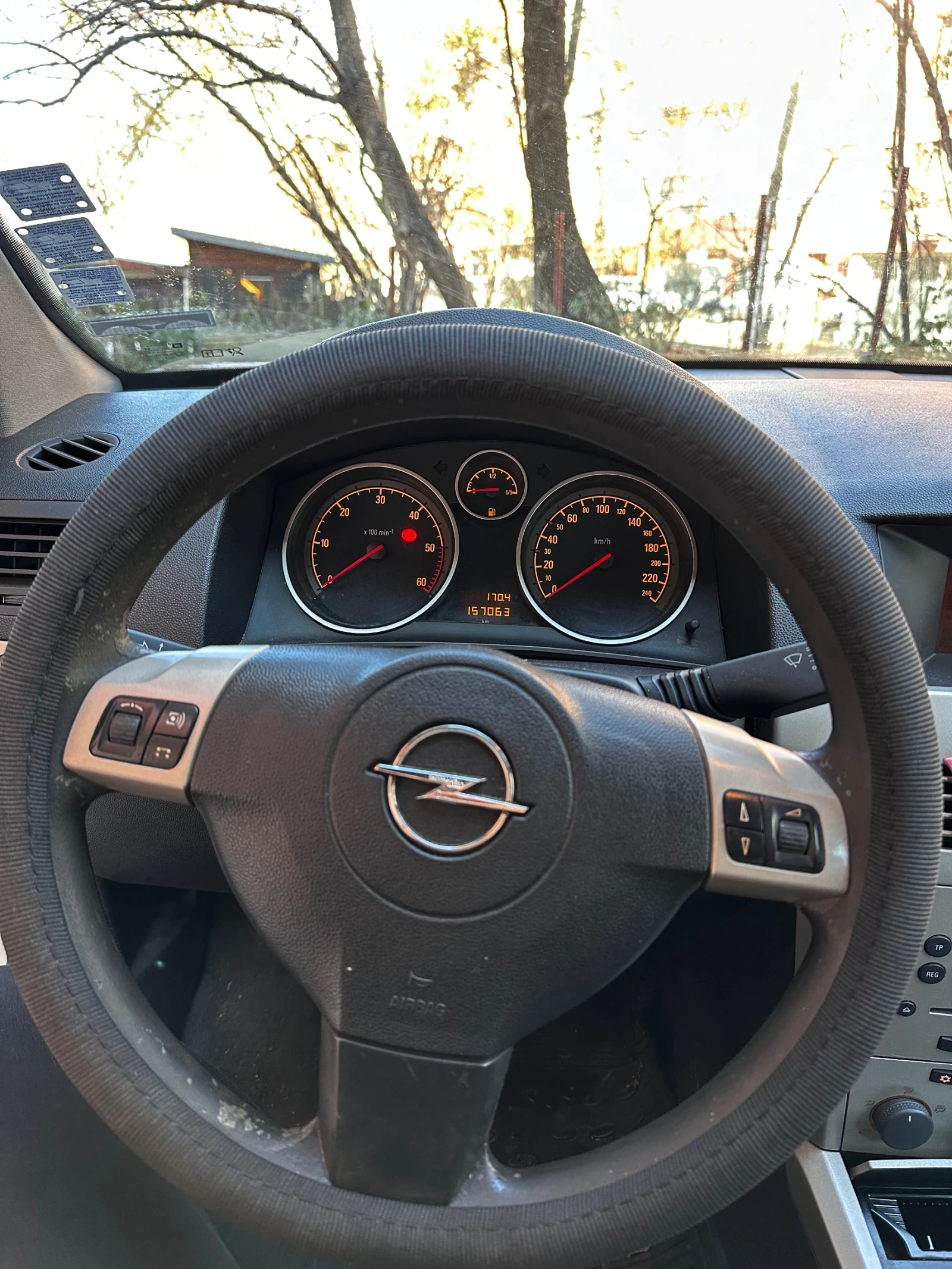 Opel Astra 1.7 CDTI, Facelift - изображение 9