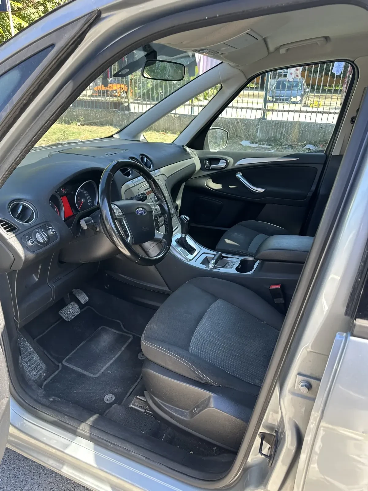 Ford Galaxy Мини ван - изображение 6