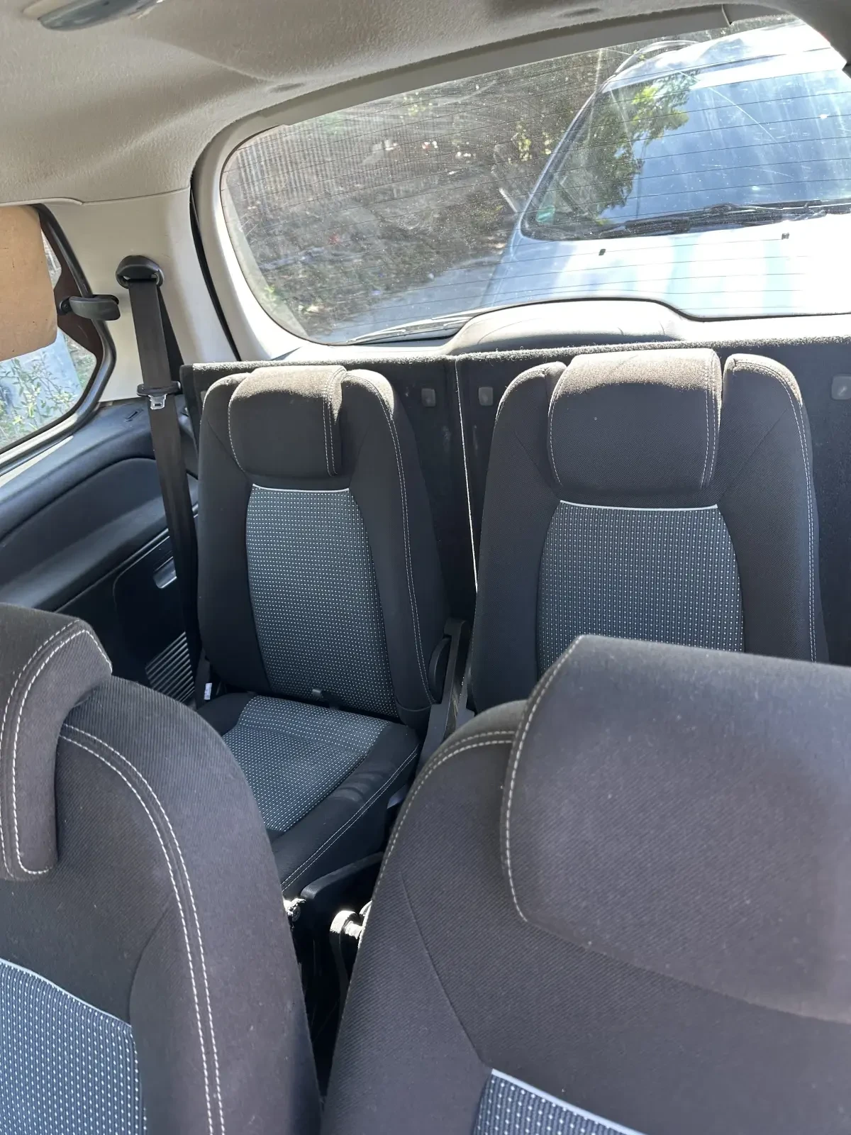 Ford Galaxy Мини ван - изображение 4