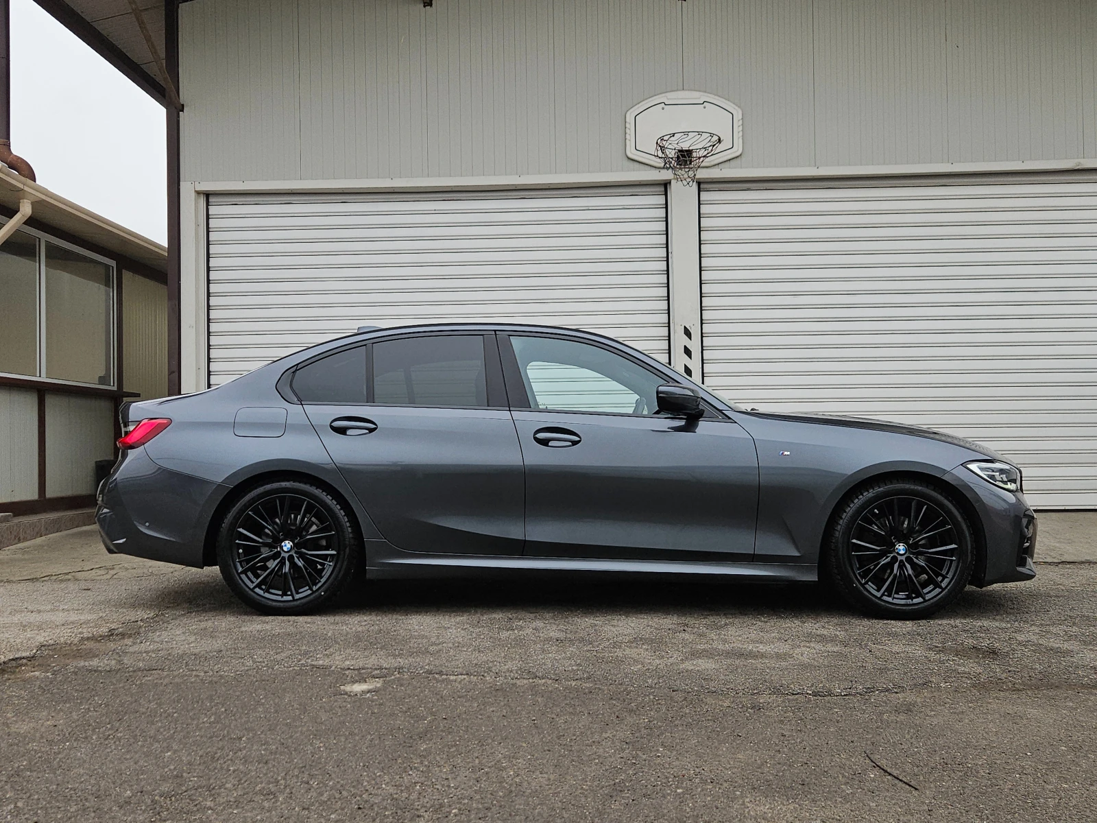 BMW 320 D/M-Sport/HeadUp/CARPLAY/NAVI/LED/БЛУТУТ/EURO6/ТОП - изображение 2