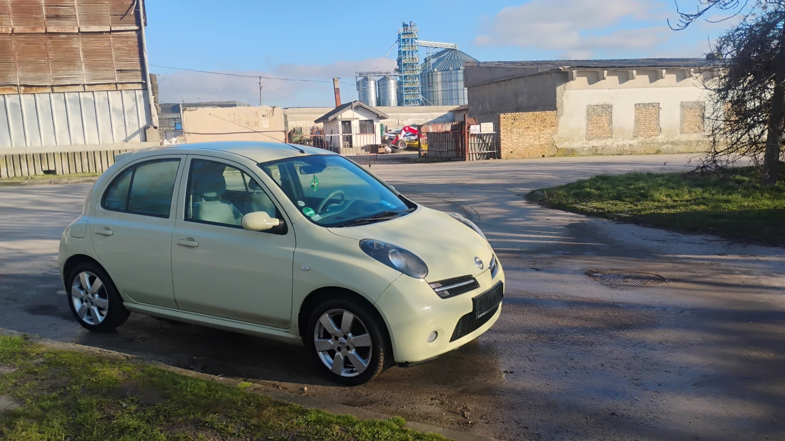 Nissan Micra, снимка 5 - Автомобили и джипове - 53765256