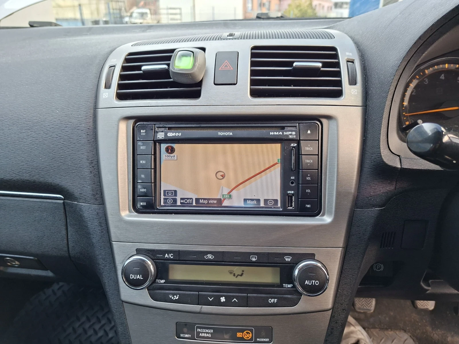 Toyota Avensis на ЧАСТИ, снимка 13 - Автомобили и джипове - 53797099