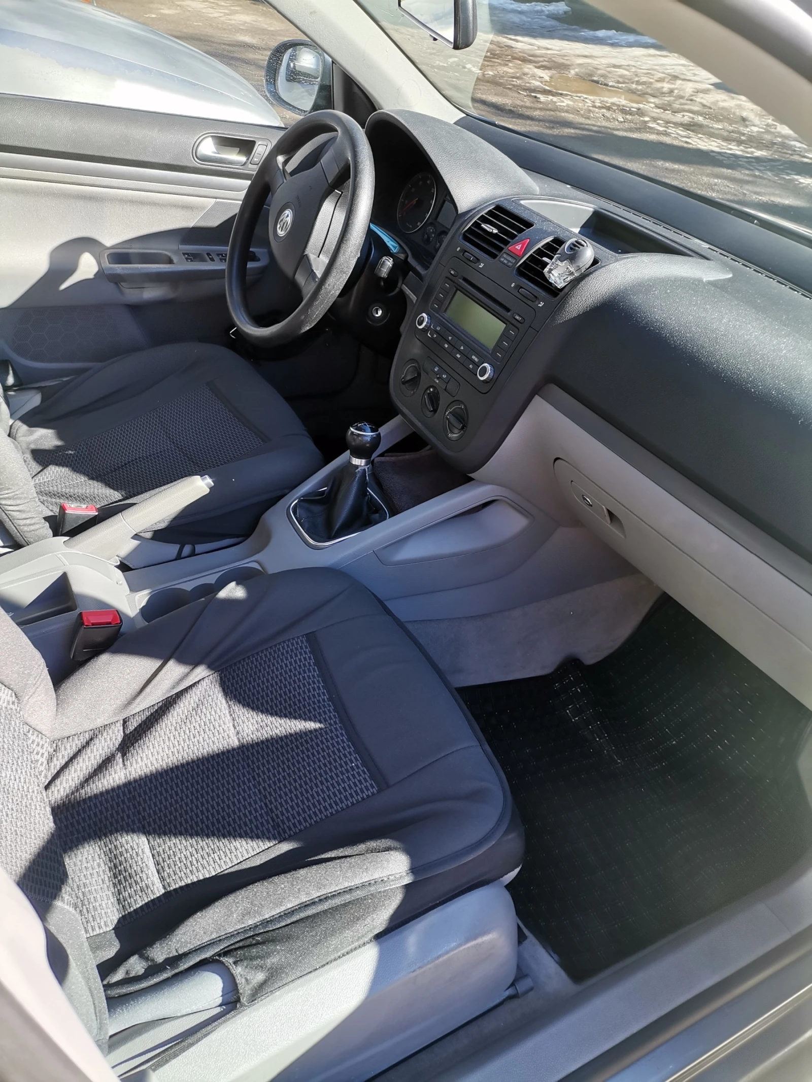 VW Jetta, снимка 6 - Автомобили и джипове - 54046069