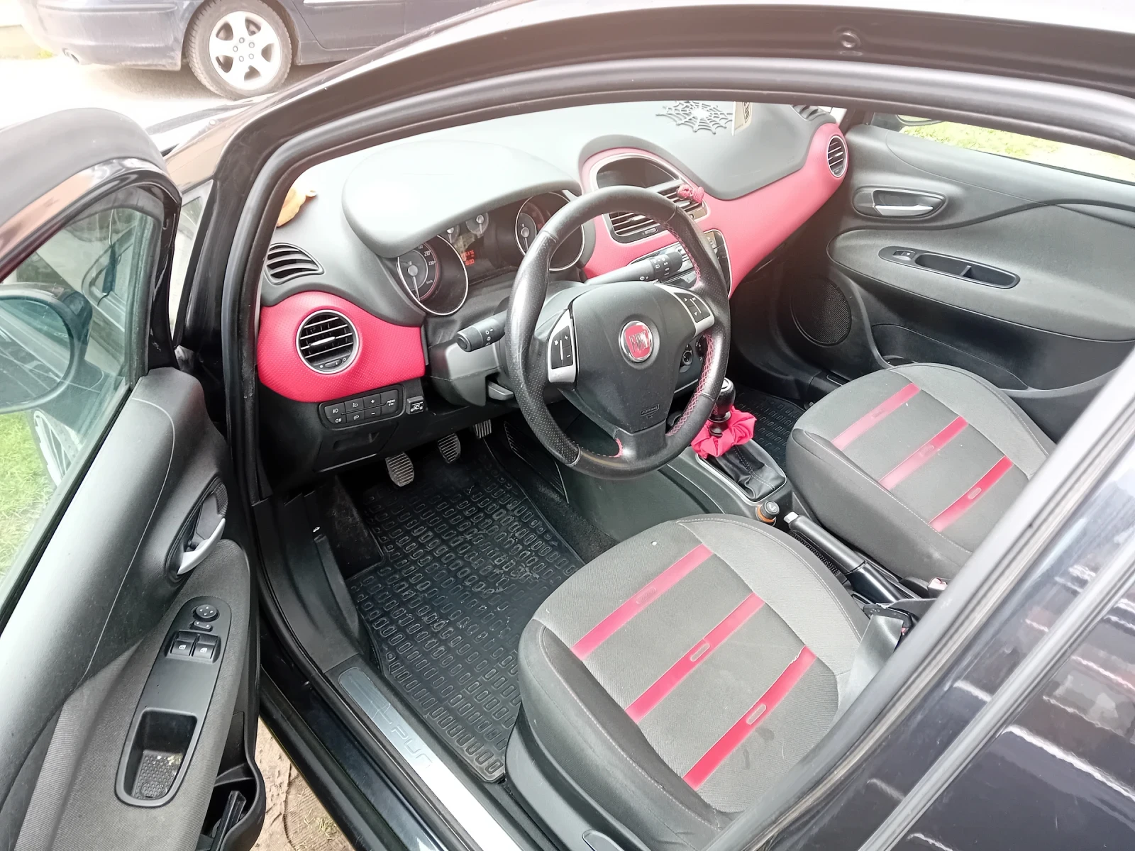 Fiat Punto, снимка 5 - Автомобили и джипове - 54083999