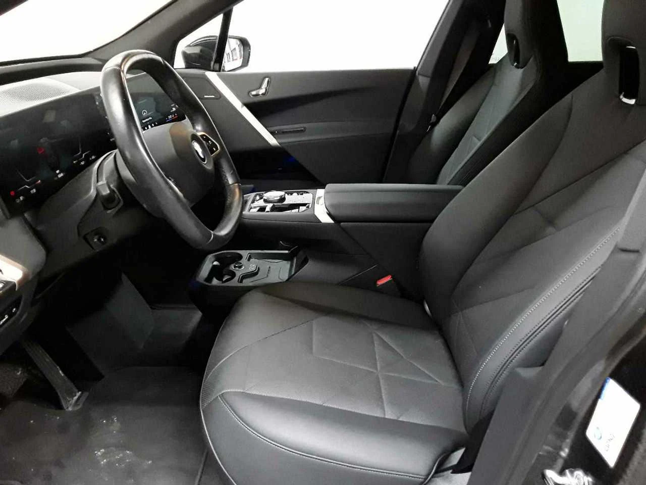 BMW iX 50 523 hp, снимка 6 - Автомобили и джипове - 54110038