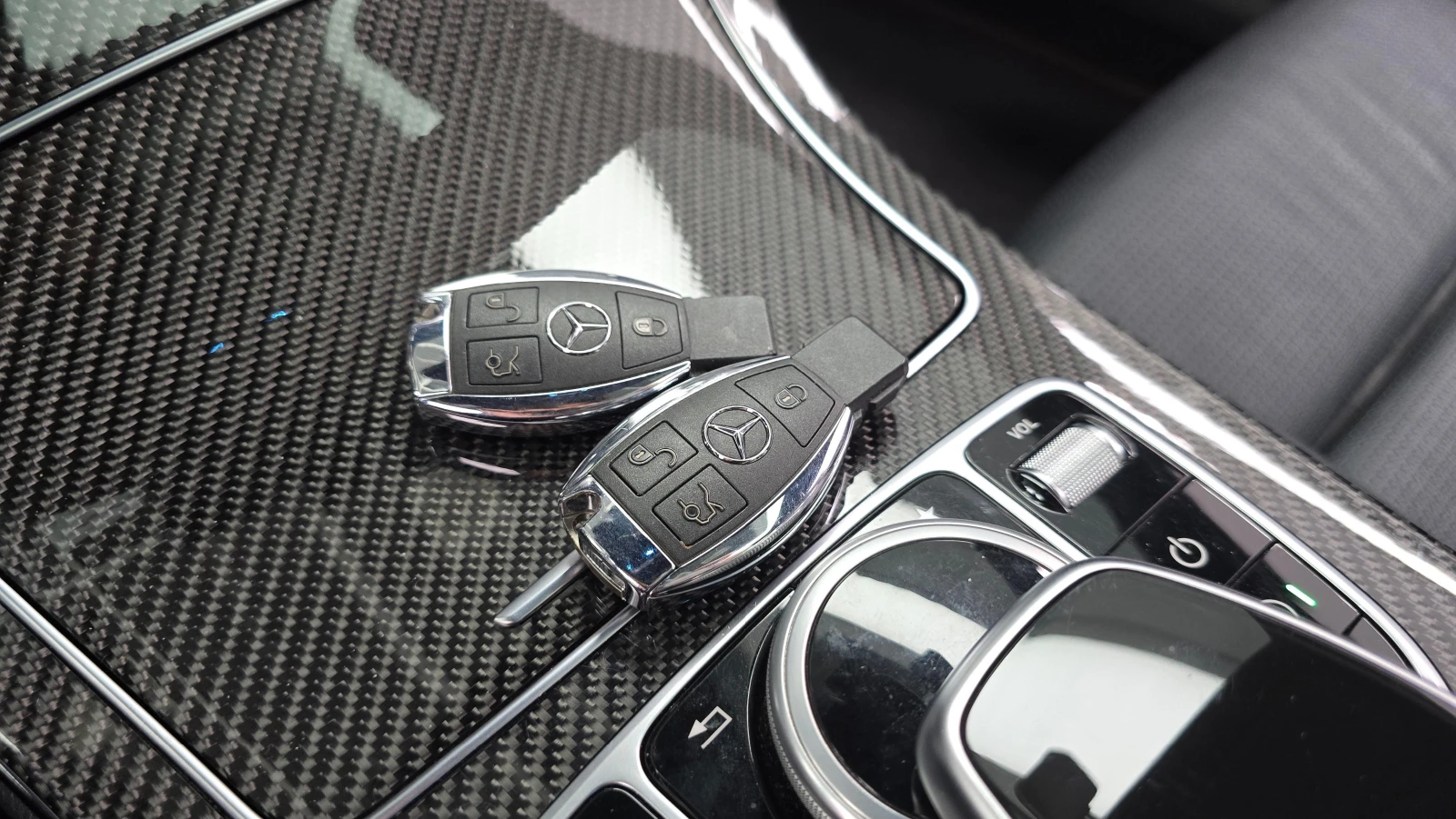 Mercedes-Benz C 43 AMG 4MATIC* HEAD UP* Подгрев* NAVI* Кейлес* Blind Spot, снимка 11 - Автомобили и джипове - 54152432