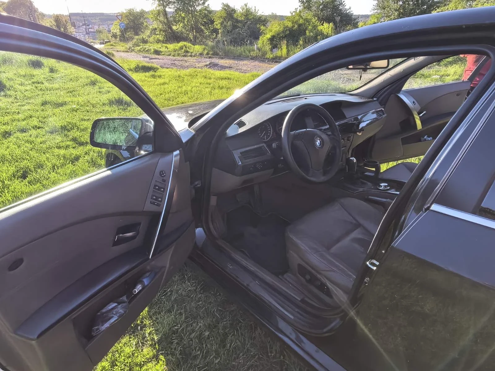 BMW 530 Е60, снимка 9 - Автомобили и джипове - 54683941