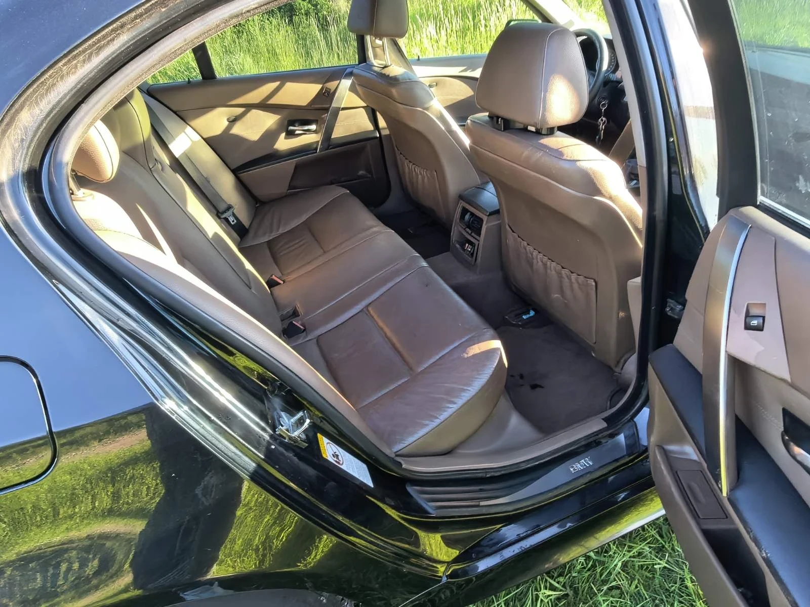 BMW 530 Е60, снимка 15 - Автомобили и джипове - 54683941