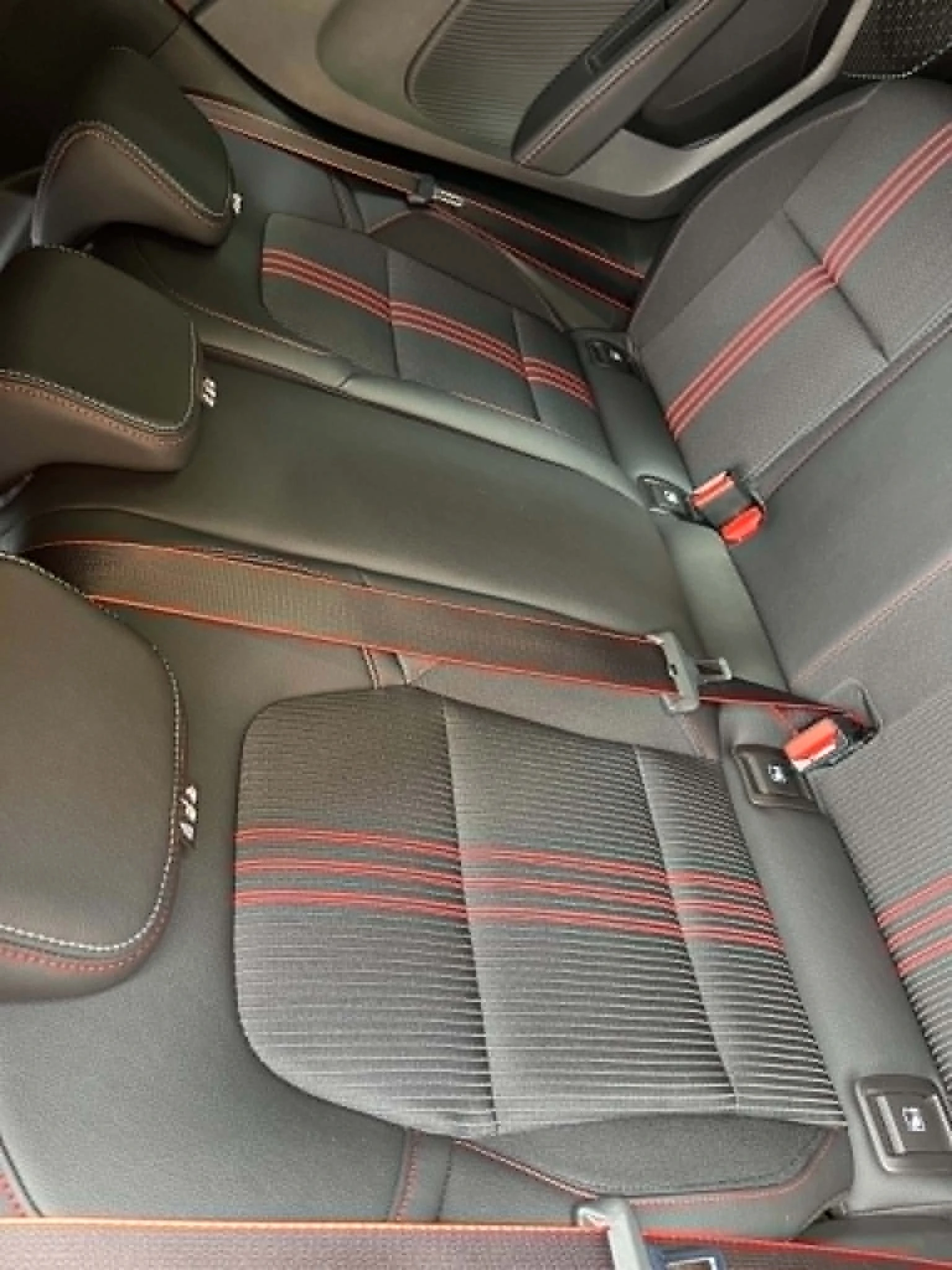 Renault Clio R.S Line 1.0Tce, снимка 12 - Автомобили и джипове - 55014883