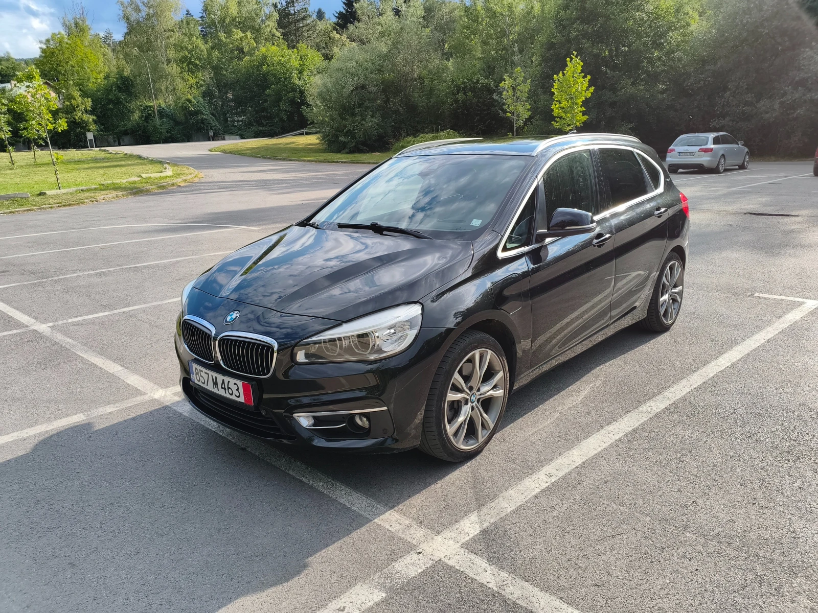 BMW 225 Luxury sport, снимка 2 - Автомобили и джипове - 55204168