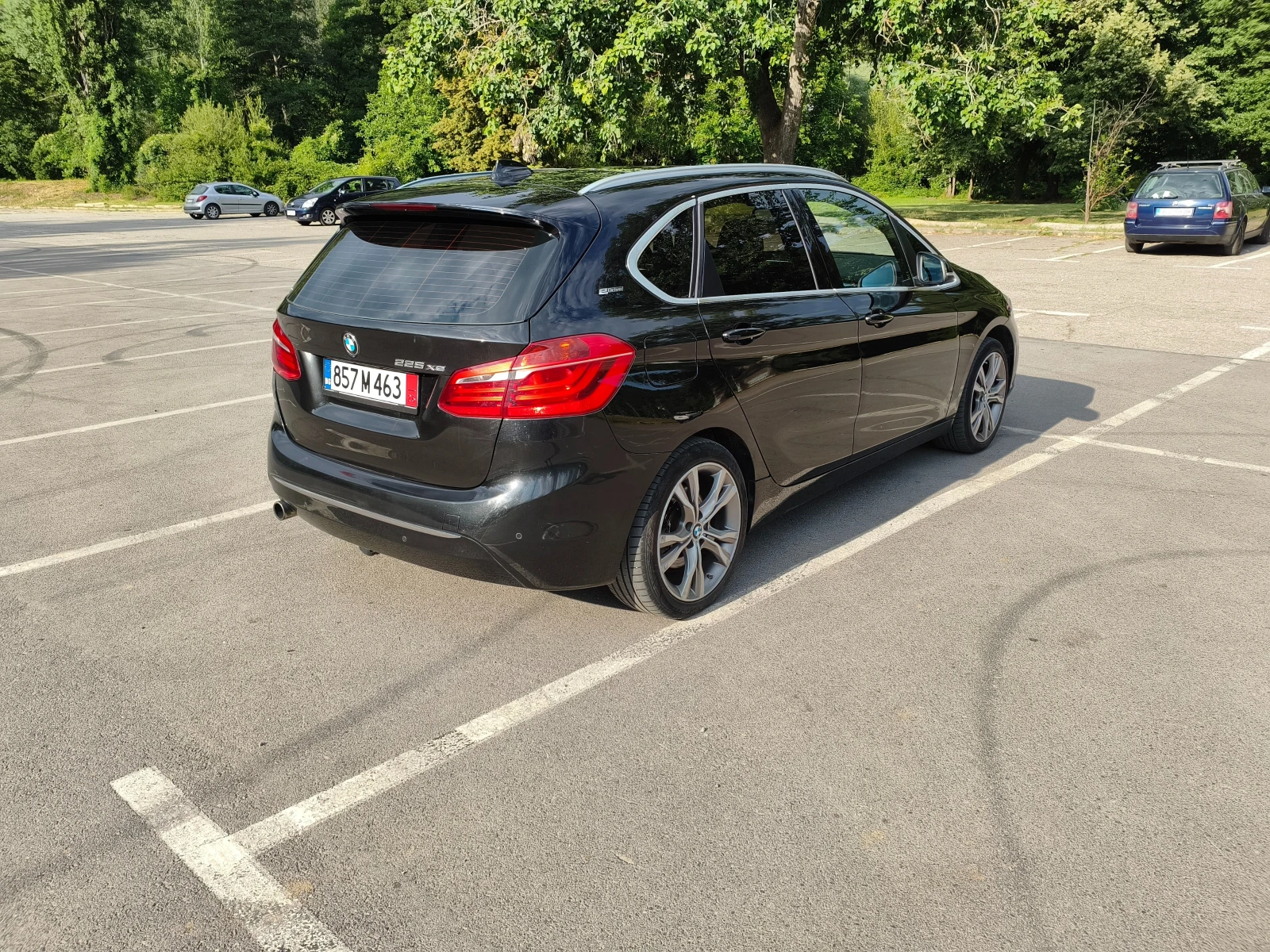 BMW 225 Luxury sport, снимка 5 - Автомобили и джипове - 55204168