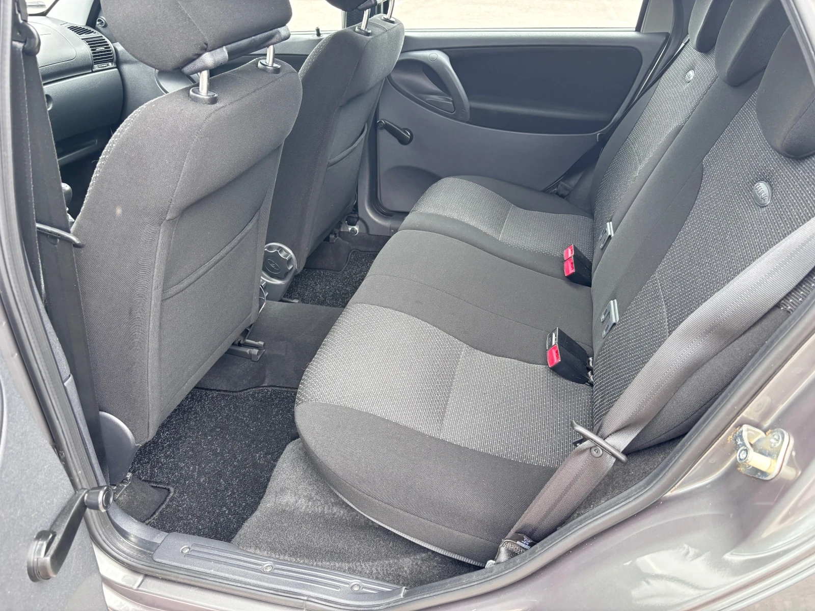 Lada Kalina 1.4i * 54 857km* Климатик* , снимка 15 - Автомобили и джипове - 55204684