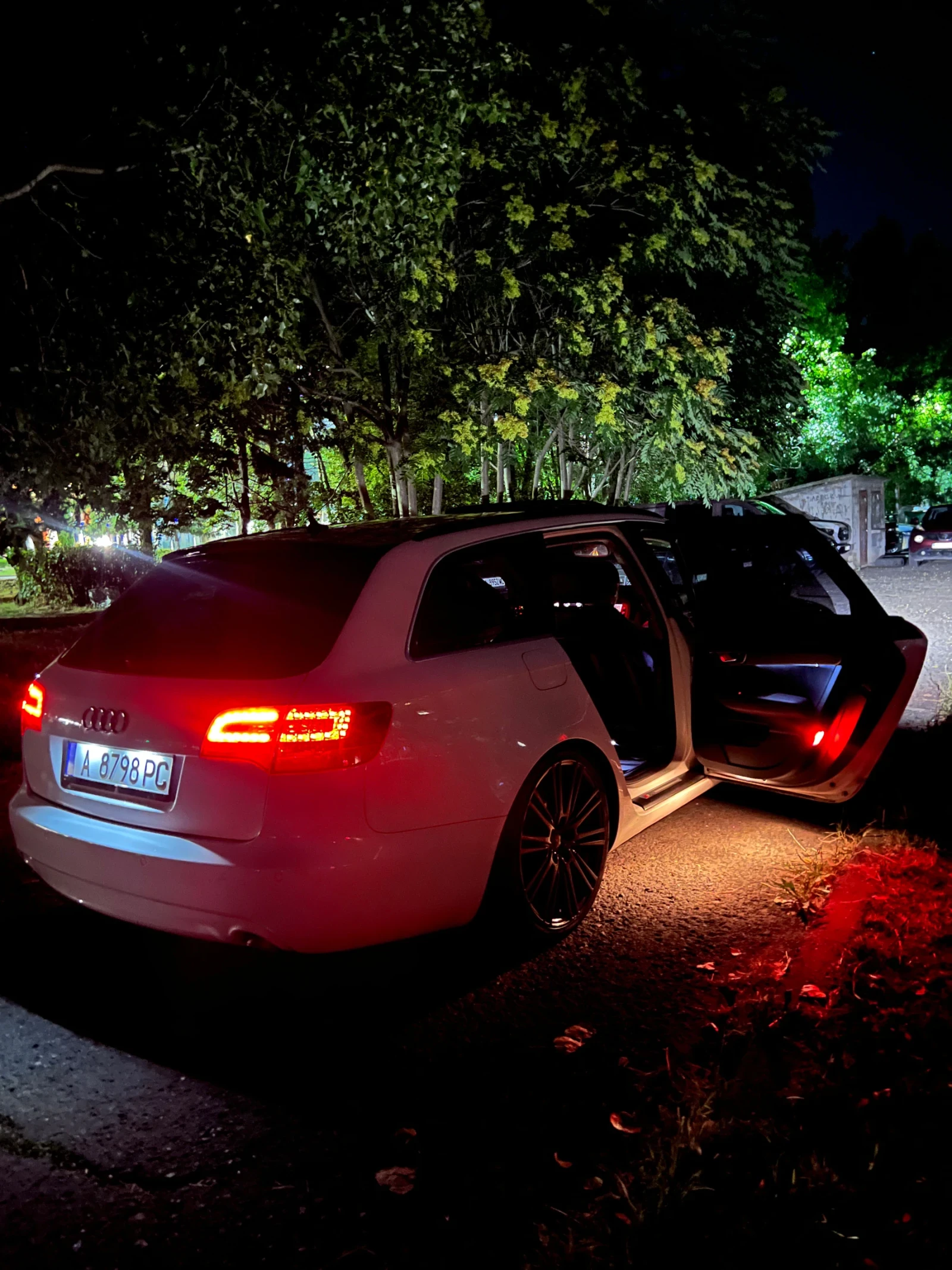 Audi A6, снимка 15 - Автомобили и джипове - 55403857
