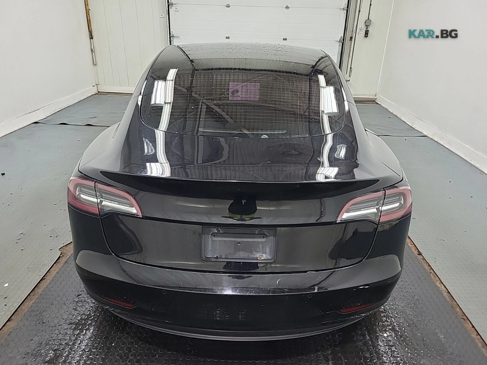 Tesla Model 3  STANDARD RANGE PLUS Автокредит Цена до България, снимка 5 - Автомобили и джипове - 55412867