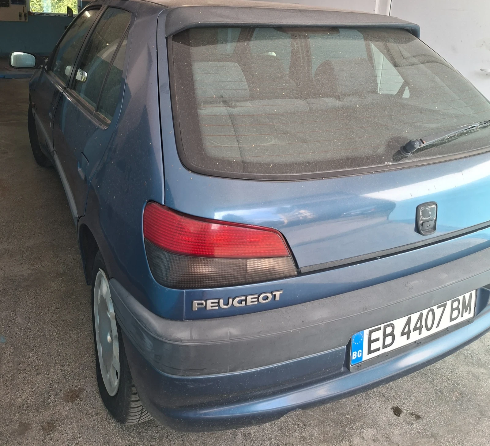 Peugeot 306