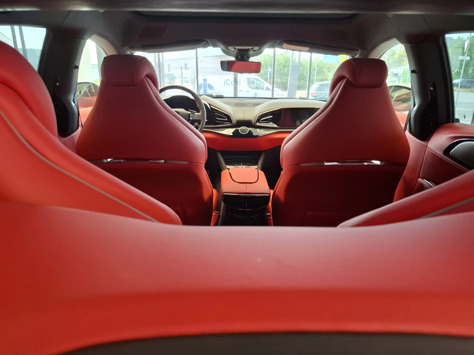 Ferrari Purosangue Full Carbon W12/Panorama, снимка 16 - Автомобили и джипове - 55987486