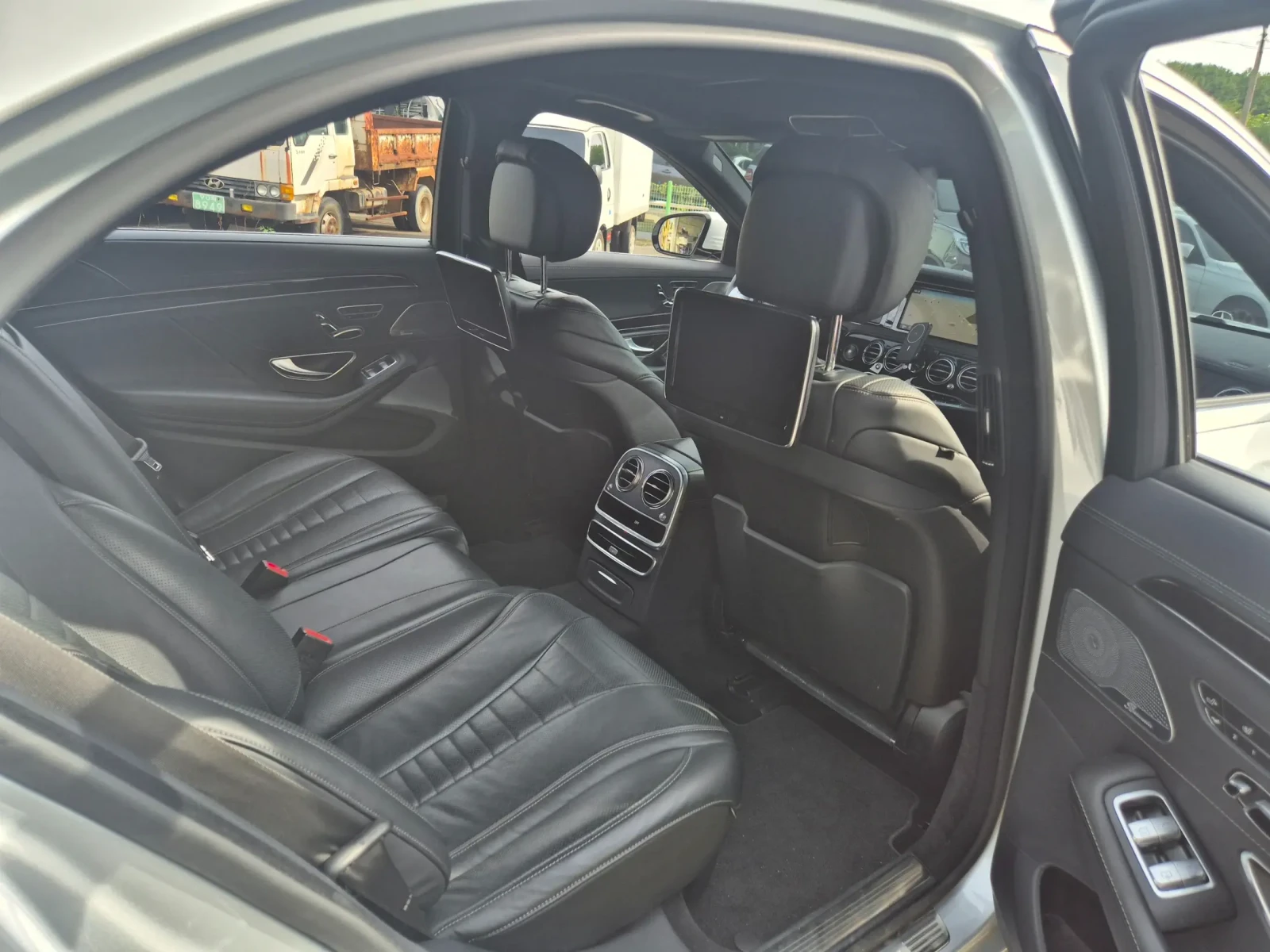 Mercedes-Benz S 500 L FIRST CLASS * ������ ����* AMG LINE | Mobile.bg � ����������� 12