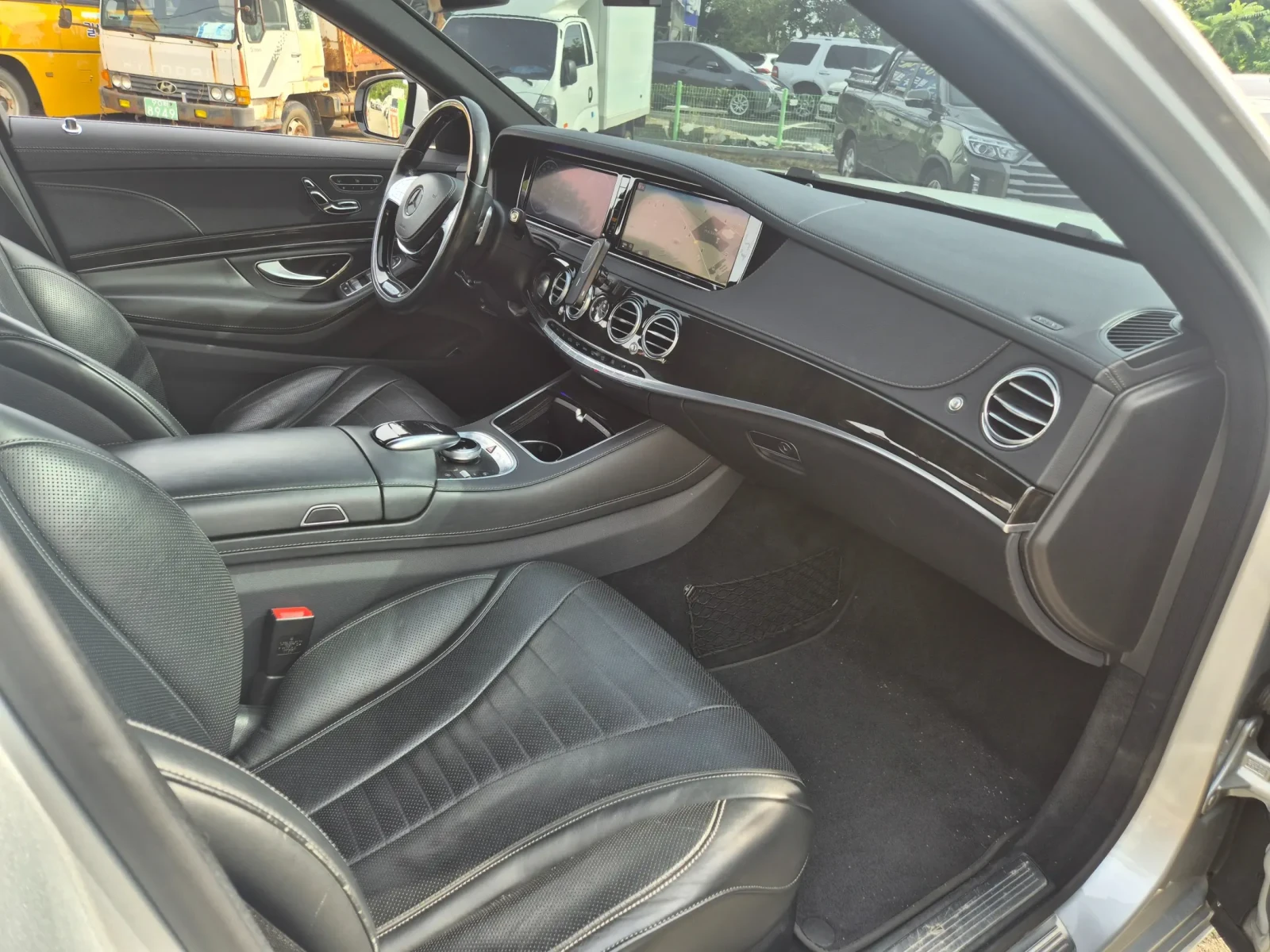 Mercedes-Benz S 500 L FIRST CLASS * ������ ����* AMG LINE | Mobile.bg � ����������� 8