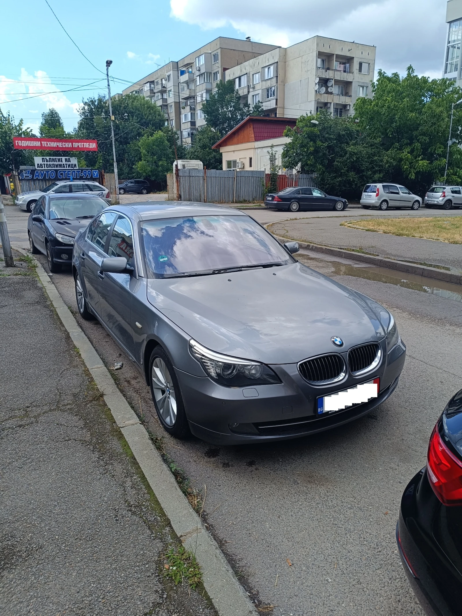 BMW 523 2, 5i, снимка 3 - Автомобили и джипове - 56749668