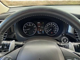 Mitsubishi Outlander GT 3.0V6 224kcS-AWC 4x4 .FULL 7места., снимка 12