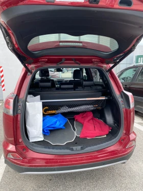 Toyota Rav4 Executive/4x4/360Camera/В гаранция, снимка 9