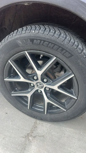 Toyota Rav4 Executive/4x4/360Camera/В гаранция - 19500 € / 38138.68 лв. - 68890363 5