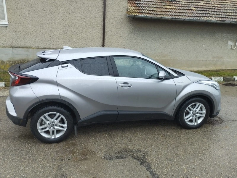 Toyota C-HR Hybrid 33000км.Facelift, снимка 4 - Автомобили и джипове - 47288605